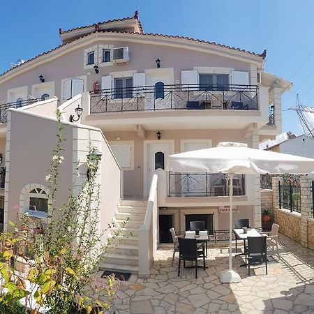 Villa Kormos Apart Hotel Kavos Ngoại thất bức ảnh