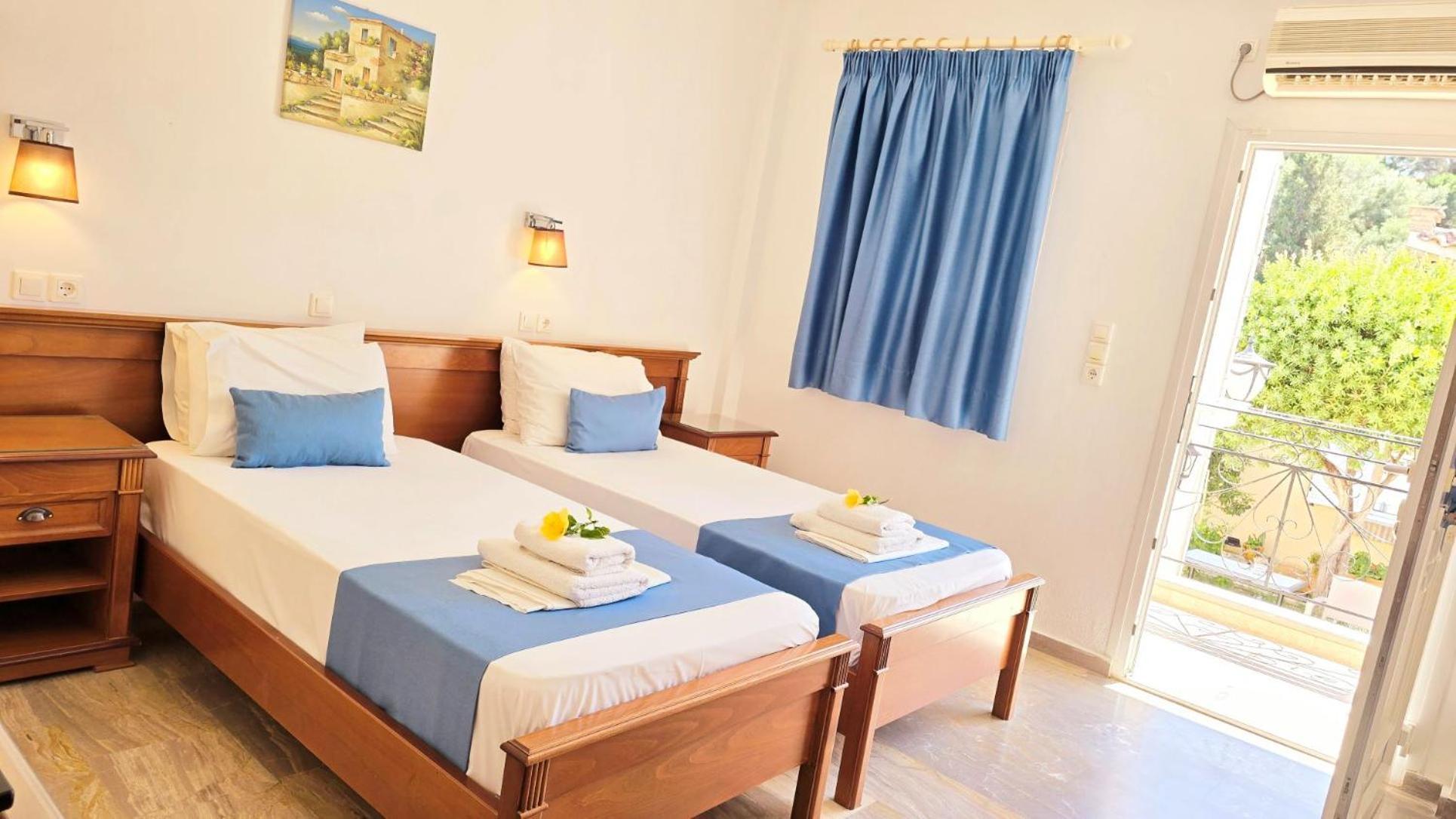 Villa Kormos Apart Hotel Kavos Ngoại thất bức ảnh