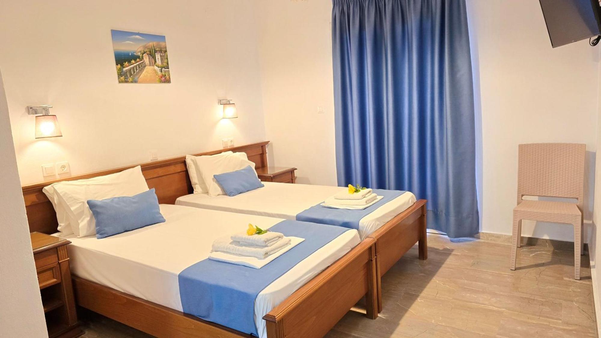Villa Kormos Apart Hotel Kavos Ngoại thất bức ảnh