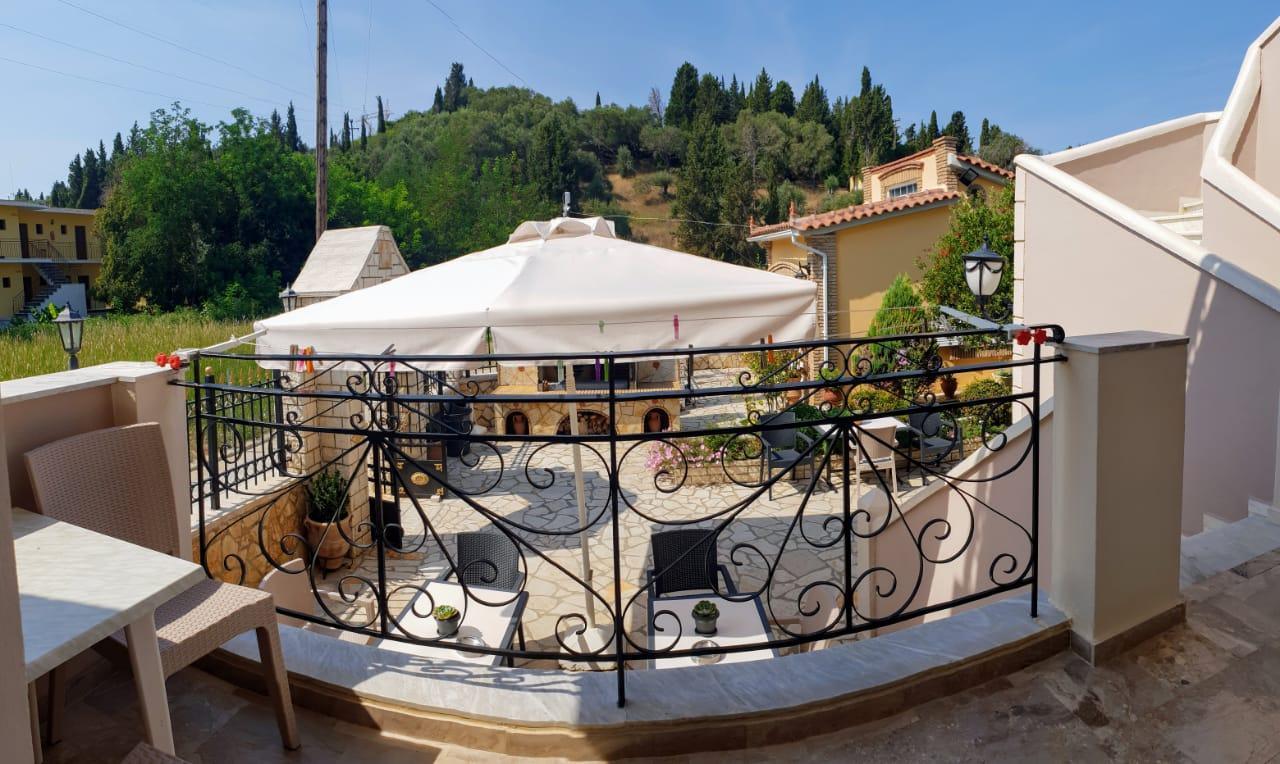 Villa Kormos Apart Hotel Kavos Ngoại thất bức ảnh