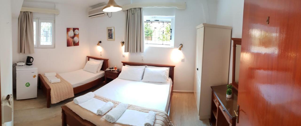 Villa Kormos Apart Hotel Kavos Ngoại thất bức ảnh
