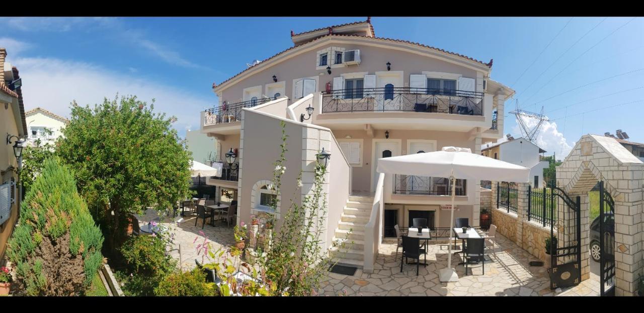 Villa Kormos Apart Hotel Kavos Ngoại thất bức ảnh