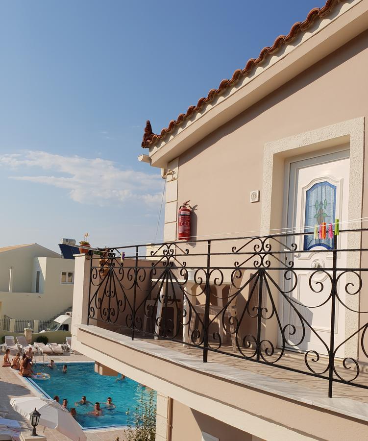 Villa Kormos Apart Hotel Kavos Ngoại thất bức ảnh
