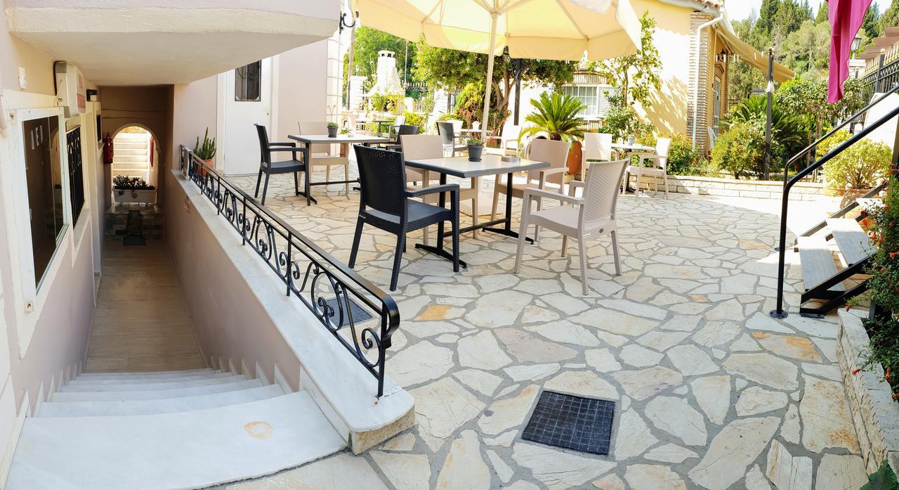 Villa Kormos Apart Hotel Kavos Ngoại thất bức ảnh