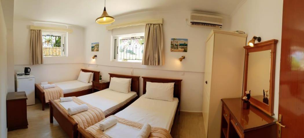 Villa Kormos Apart Hotel Kavos Ngoại thất bức ảnh